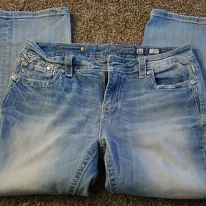 Miss Me 32 Standard Crop Jeans